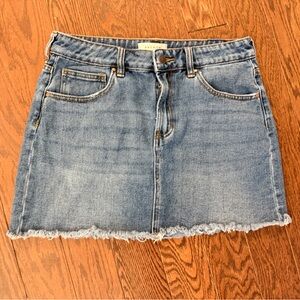 PacSun Light Wash Denim Mini Skirt with Frayed Hem